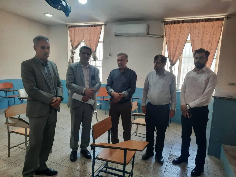 بازدید دکتر یزدان دشتیان معاونت آموزشی اداره کل آموزش وپرورش فارس